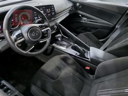 هیۆندای ئەلەنترا